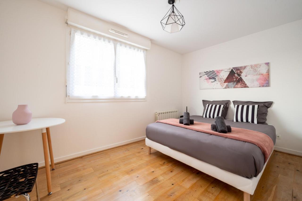 Immotovo - Suite Moderne - Paris 8 Min - Parking - Netflix Villejuif Exteriör bild