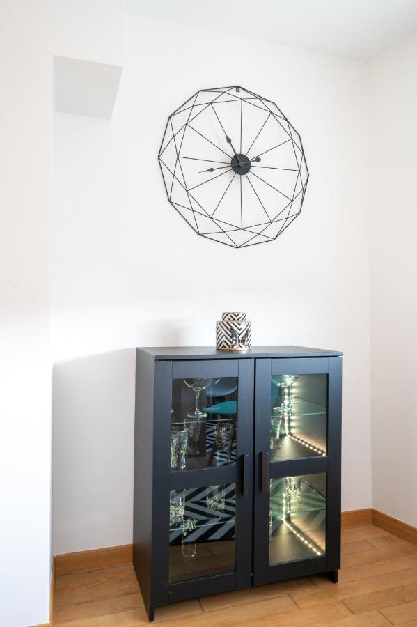 Immotovo - Suite Moderne - Paris 8 Min - Parking - Netflix Villejuif Exteriör bild